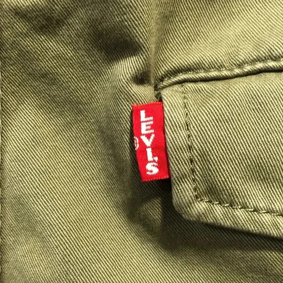 Levi’s Big E Red Tab XX Chino Shorts Women’s 31x6 Army Green Pockets - Picture 4 of 10